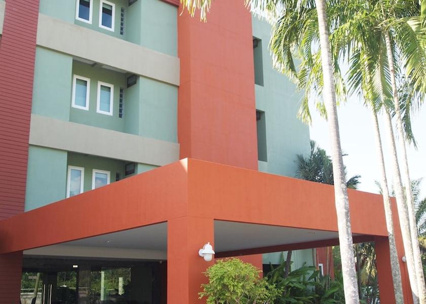 Phuket Wichit Entrance