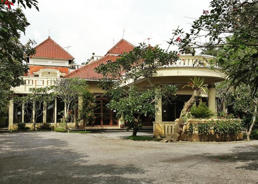Central Java Borobudur Front of property