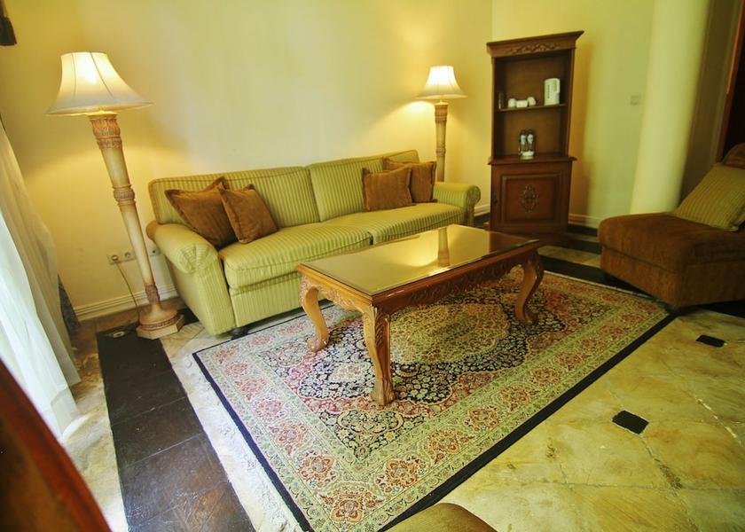  Borobudur Living Area