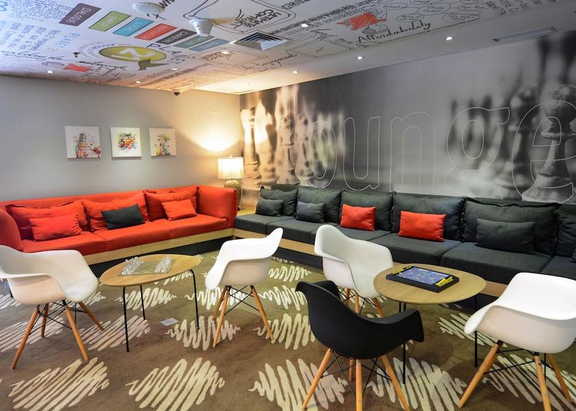 West Java Serpong Bar