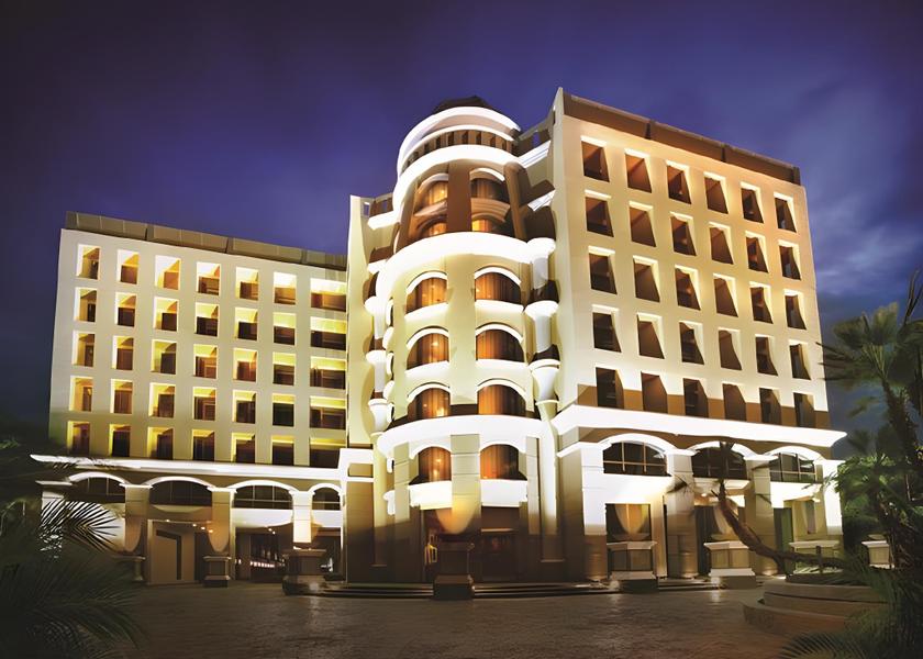  Bang Kruai Hotel Exterior