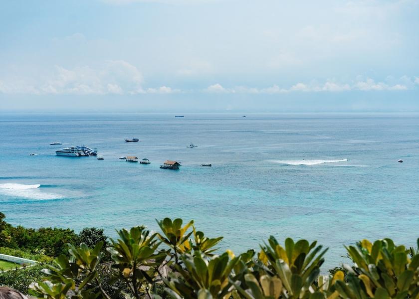  Lembongan Island Facade