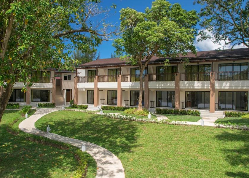  Takua Pa Property Grounds