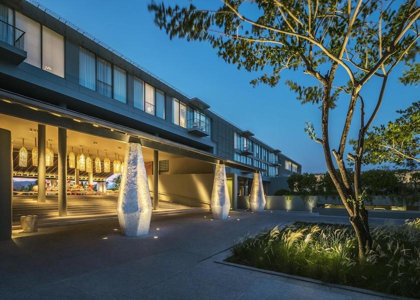 Front of property - evening/night