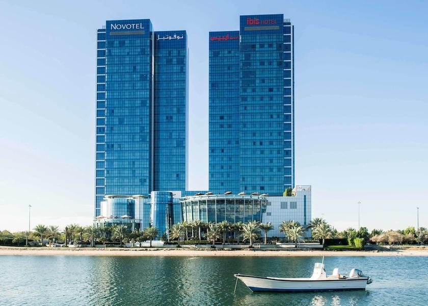 Abu Dhabi Abu Dhabi Exterior Detail