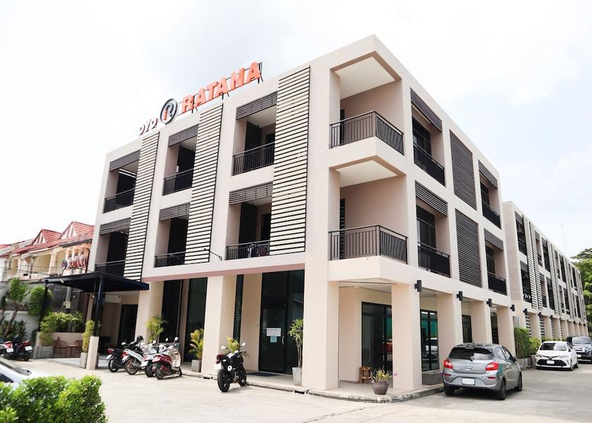 Phuket Thep Kasattri Exterior Detail