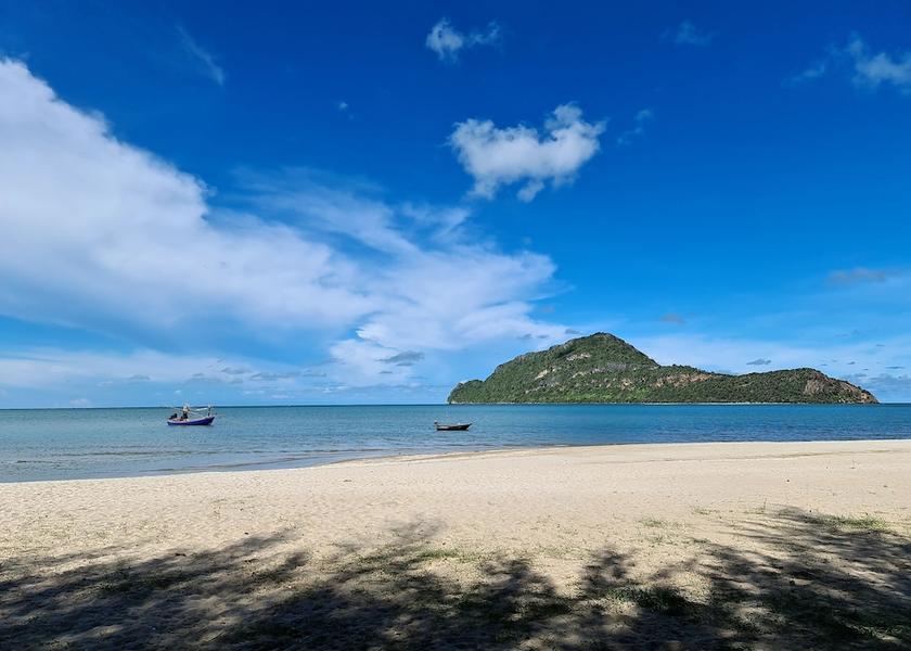 Prachuap Khiri Khan Sam Roi Yot Beach