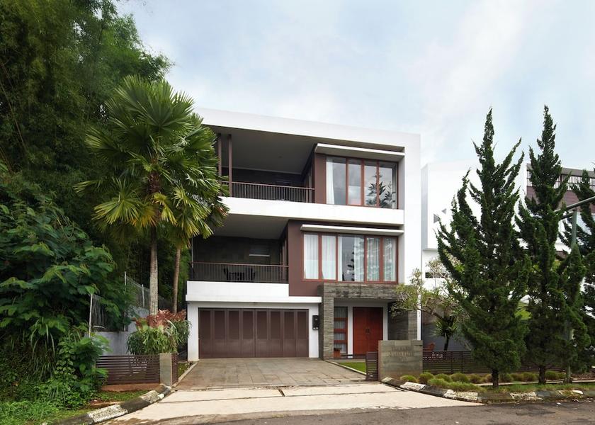 West Java Cimenyan Exterior Detail