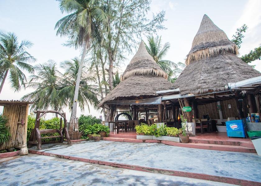Surat Thani Koh Phangan Interior Entrance