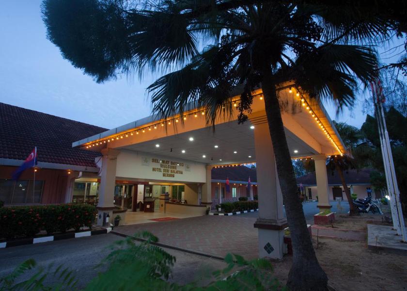 Johor Mersing Hotel Exterior