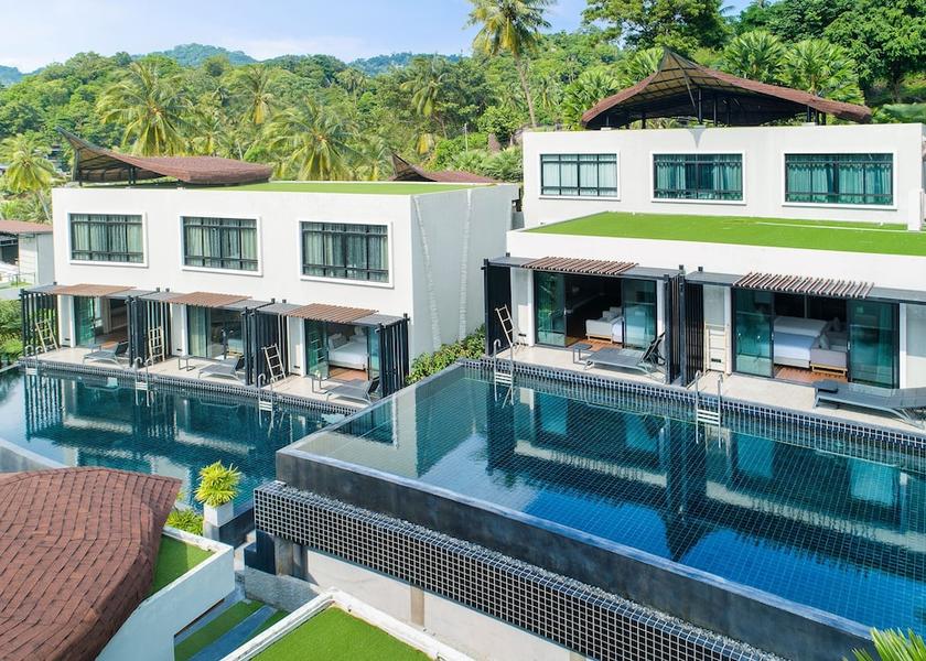 Surat Thani Koh Tao Facade