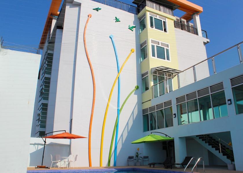 Nakhon Sawan Nakhon Sawan Pool