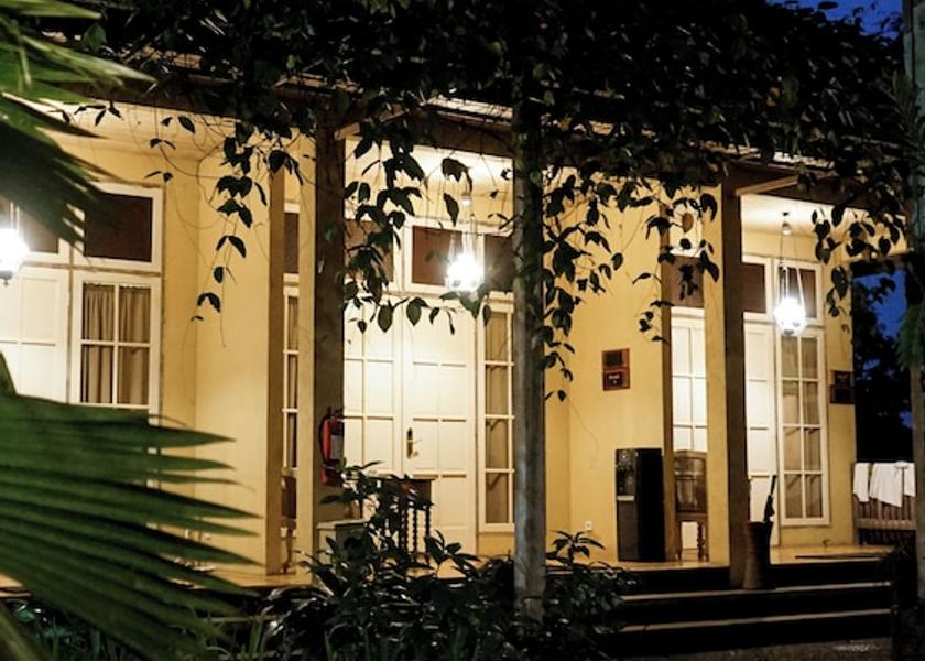 Central Java Salatiga Exterior Detail