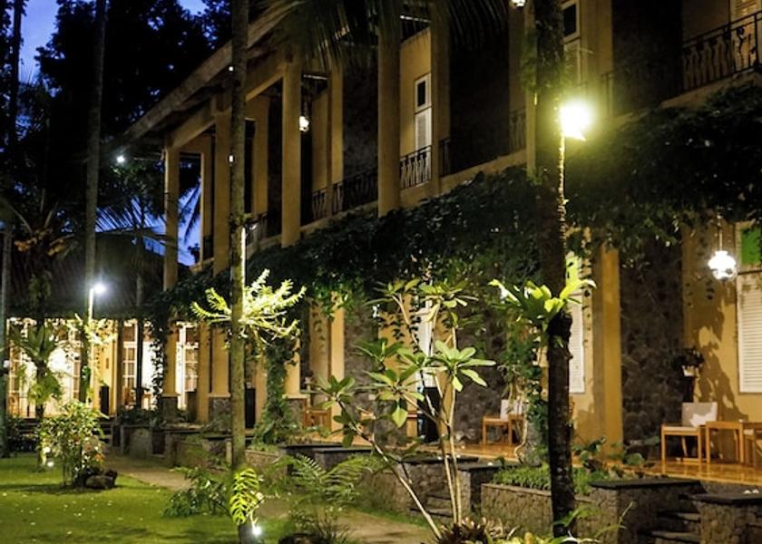 Central Java Salatiga Exterior Detail