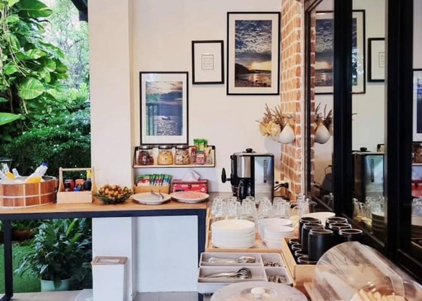 Phuket Sa Khu Breakfast Area