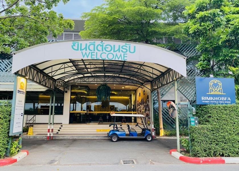 Bangkok Samut Prakan Facade