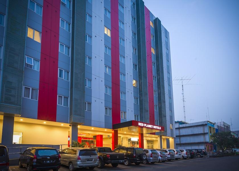  Bekasi Exterior