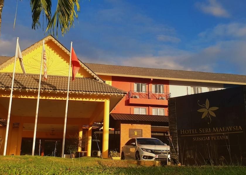 Kedah Sungai Petani Front of property