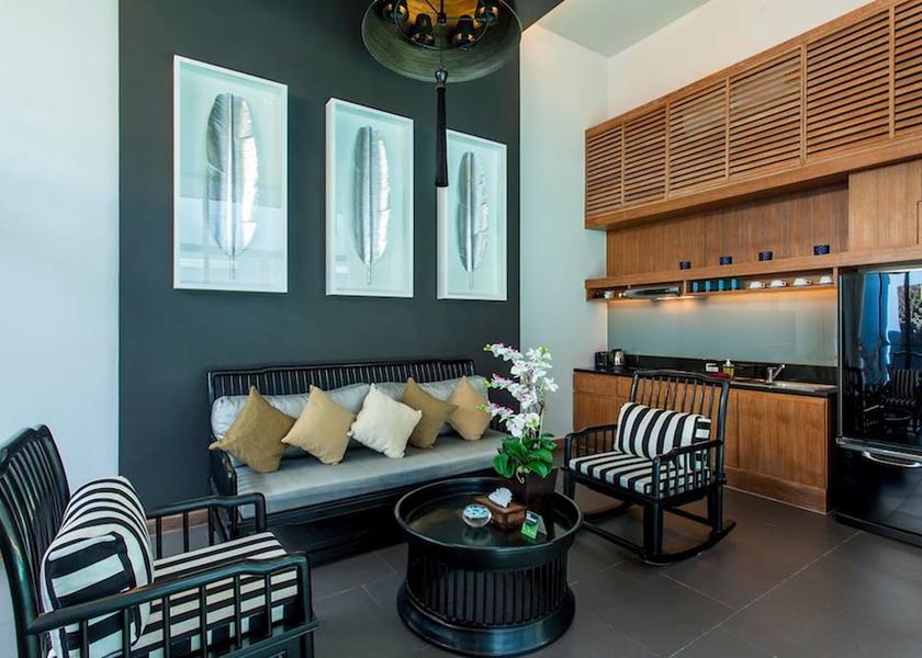 Phuket Choeng Thale Living Area