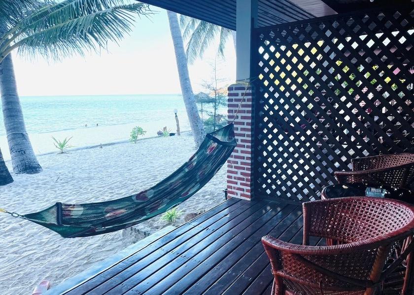 Surat Thani Koh Phangan Facade