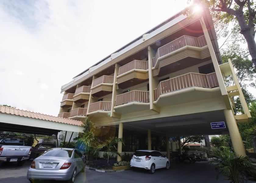 Chonburi Province Pattaya Front of property