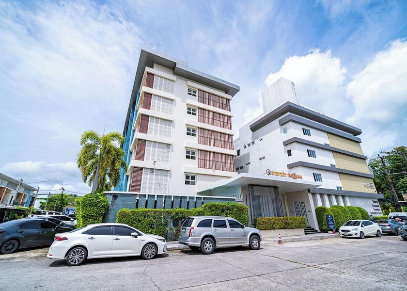 Phuket Province Ratsada Exterior