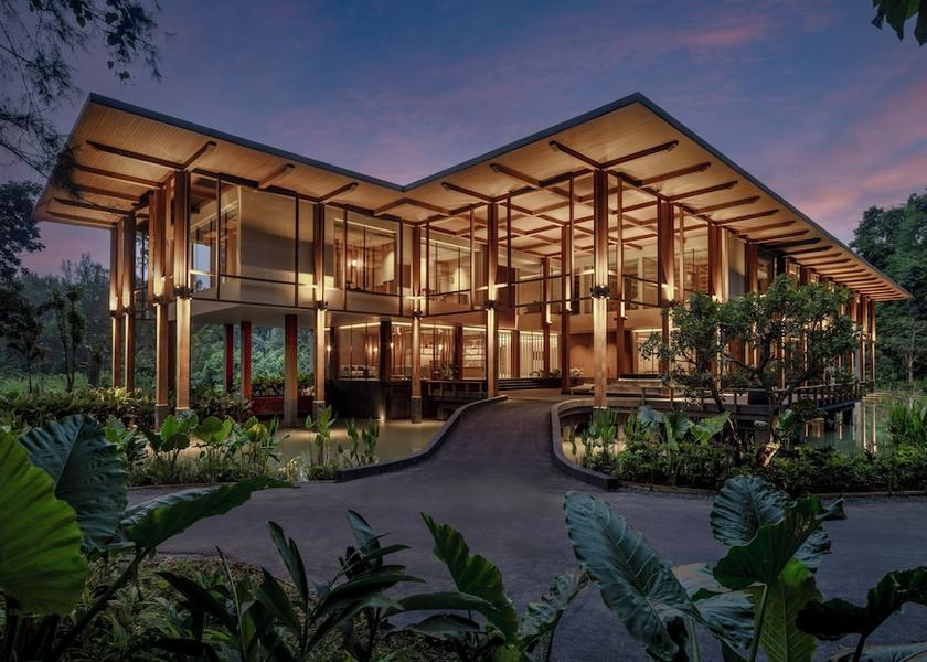 Phuket Province Choeng Thale Spa reception