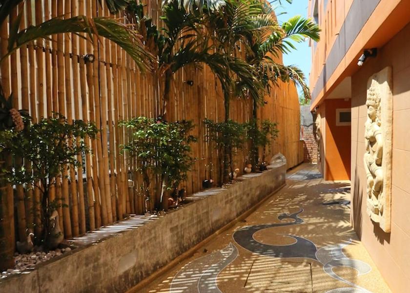 Phuket Province Kamala Garden