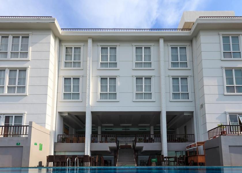  Kupang Exterior Detail