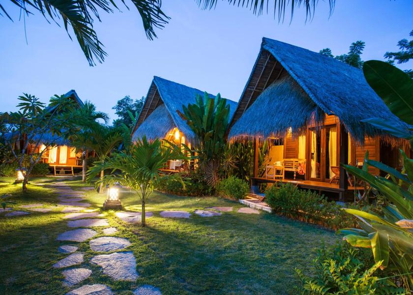 Bali Lembongan Island Garden