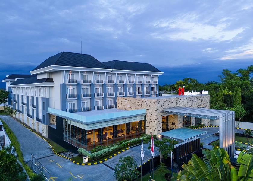 Central Kalimantan Palangkaraya Hotel Exterior