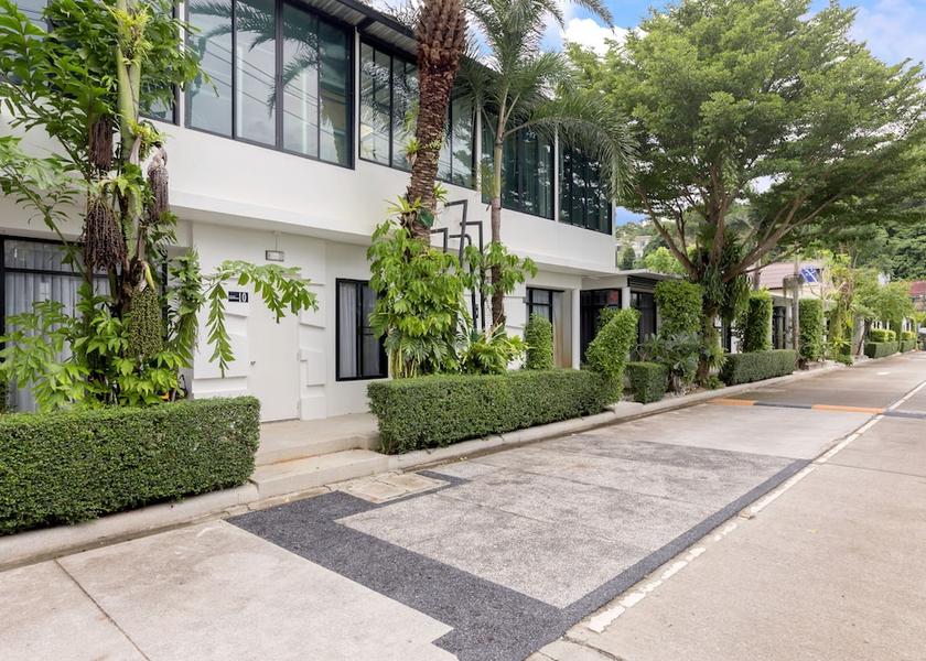 Phuket Kamala Parking