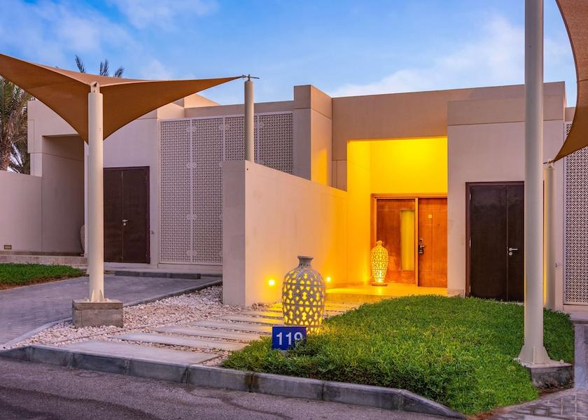 Al Wusta Governorate Duqm Exterior