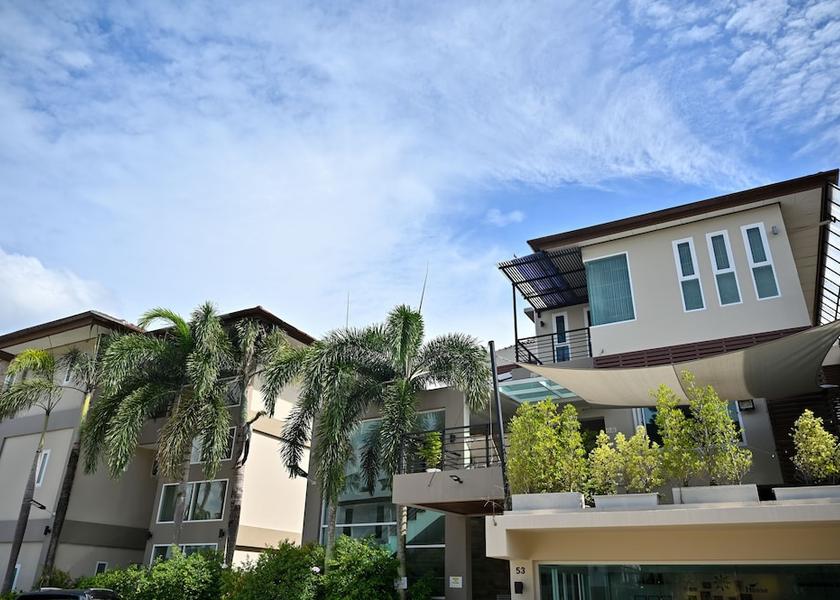Phuket Province Choeng Thale Exterior