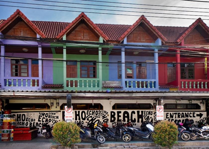 Surat Thani Koh Phangan Facade