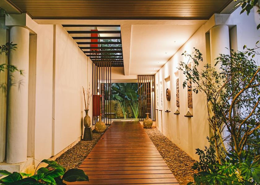 Phuket Rawai Exterior Detail