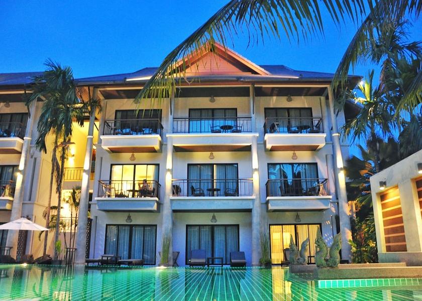 Phuket Province Rawai Pool