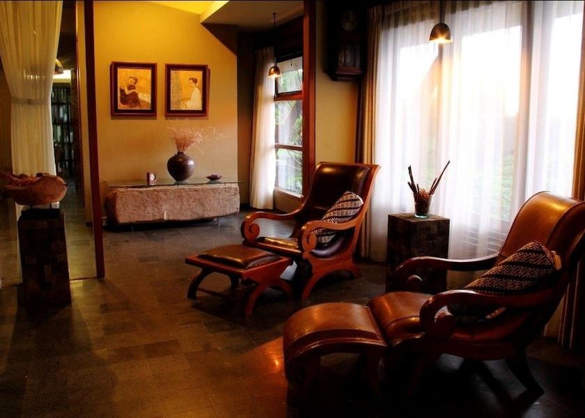 Central Java Baki Interior Entrance