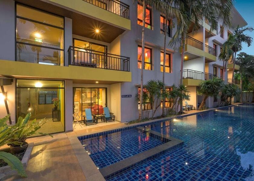 Phuket Chalong Facade