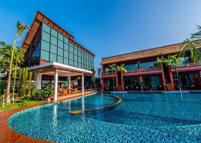 Phuket Wichit Exterior Detail
