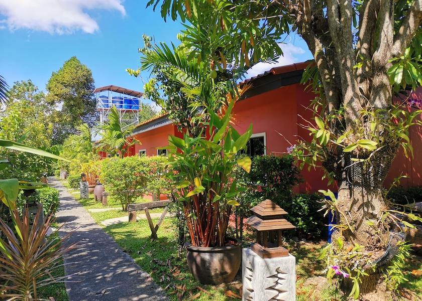 Phuket Province Wichit Garden