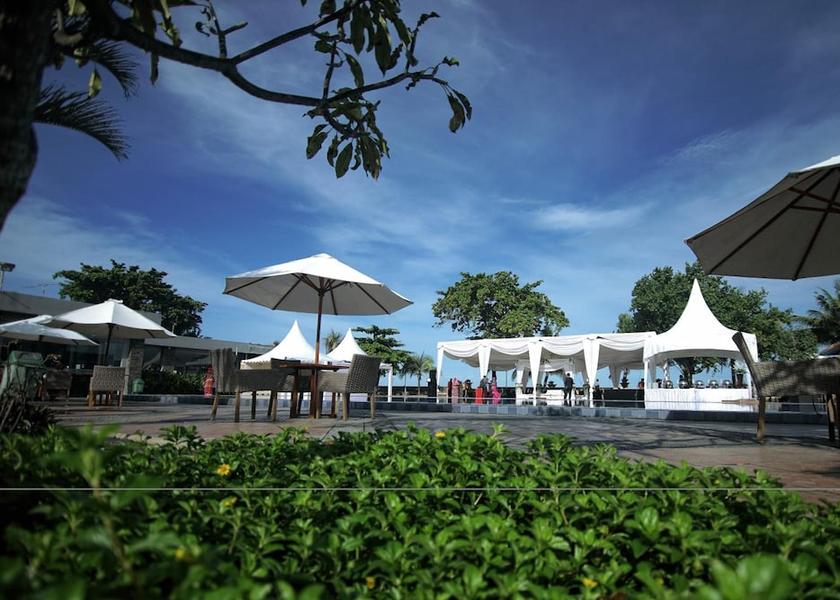 West Sumatra Padang Pool