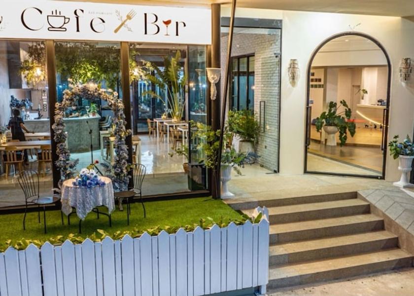 Phuket Wichit Cafe
