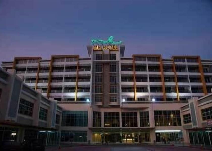 Perak Sungai Siput Front of property