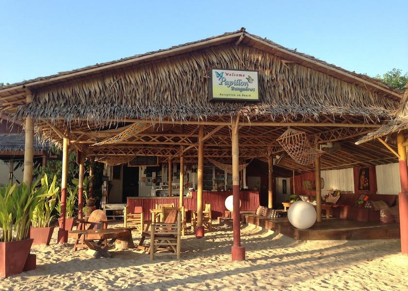 Surat Thani Koh Phangan Reception