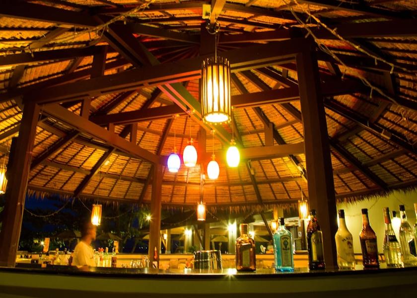 Surat Thani Koh Phangan Pool Side Bar