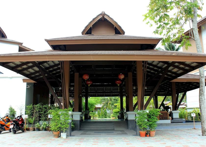 Surat Thani Koh Phangan Entrance