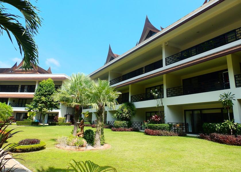 Phuket Kathu Exterior Detail