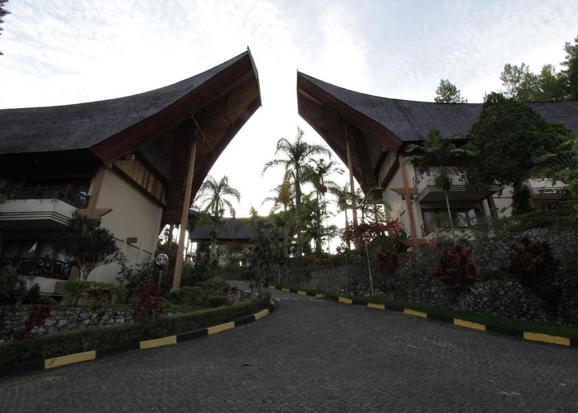  Toraja Exterior
