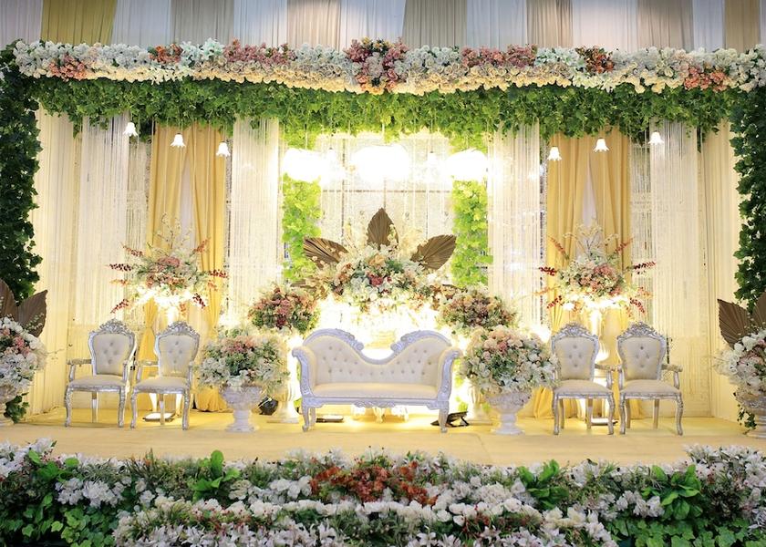  Bungo Outdoor Wedding Area